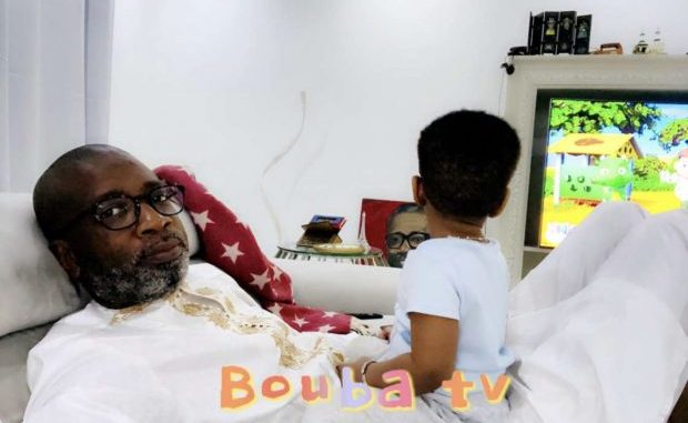 Bouba Ndour véritable papa poule, en toute complicité avec son fils