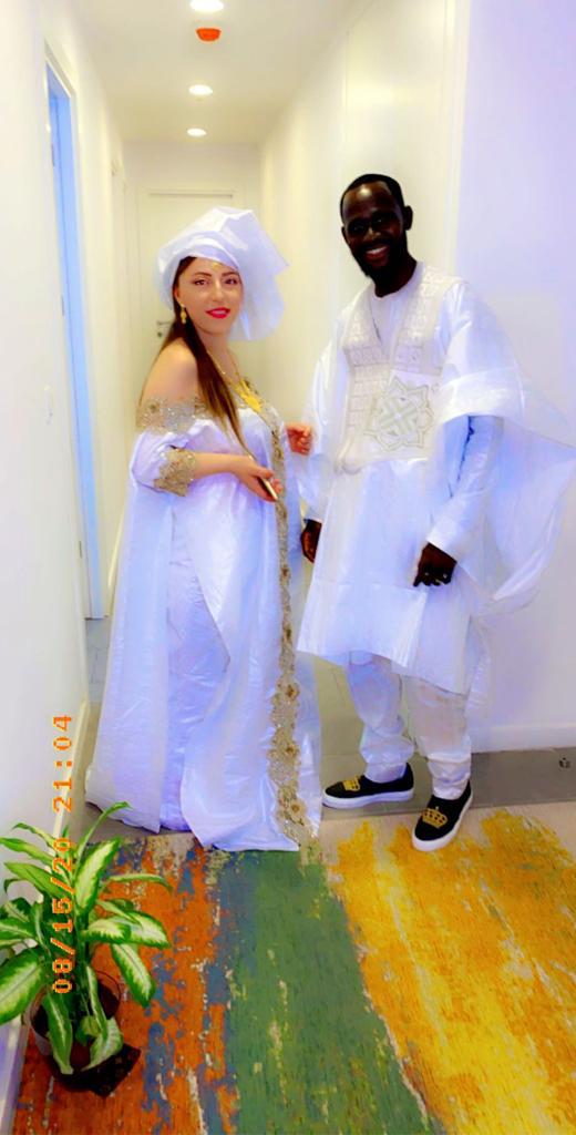 Baptême du fils de l'habilleur des star et célébrités en Turquie, Ouz Paradise donne le nom à son guide Cheikh Ahmadou Bamba Baptême du fils de l'habilleur des star et célébrités en Turquie, Ouz Paradise donne le nom à son guide Cheikh Ahmadou Bamba
