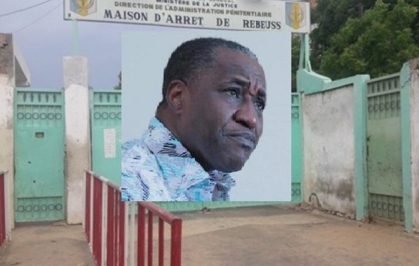 Adama Gaye Parle de son Tamkharit en prison… Adama Gaye Parle de son Tamkharit en prison…