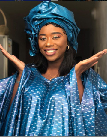 Admirez le magnifique grand boubou de la chanteuse Omg!