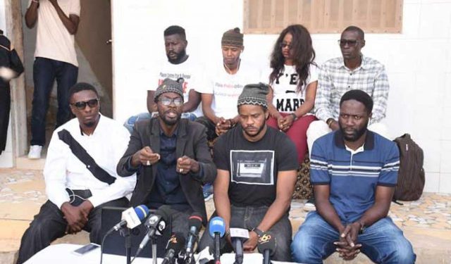 Dépôt d’une lettre de protestation contre Orange: Kilifeu Aliou Sané et cie arrêtés devant le siège du groupe