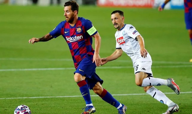 La presse argentine annonce que Lionel Messi reste au FC Barcelone ! La presse argentine annonce que Lionel Messi reste au FC Barcelone !
