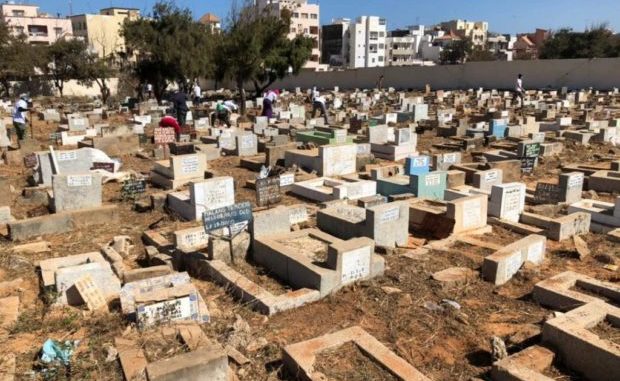 INHUMATION D’UN ENFANT SANS AUTORISATION : LE CORPS EXHUMÉ, 7 PERSONNES ARRÊTÉES À BAMBALY INHUMATION D’UN ENFANT SANS AUTORISATION : LE CORPS EXHUMÉ, 7 PERSONNES ARRÊTÉES À BAMBALY