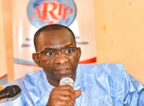 Entretien avec Abdoul Ly, Dg de l’Artp : missions et priorités d’un régulateur des postes et télécommunications Entretien avec Abdoul Ly, Dg de l’Artp : missions et priorités d’un régulateur des postes et télécommunications