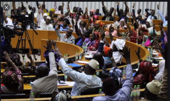 Inondations / 750 milliards FCfa du plan Orsec: Birahim Seck s'attaque aux députés Inondations / 750 milliards FCfa du plan Orsec: Birahim Seck s'attaque aux députés