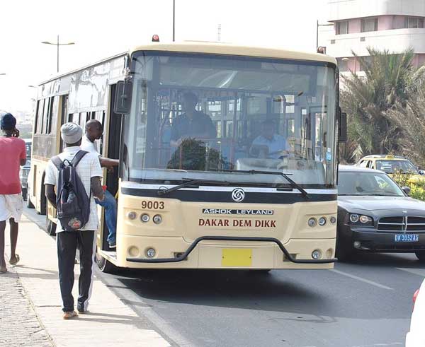 Banlieue de Dakar: Dakar Dem Dikk reprend son trafic