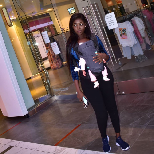 Oumou, l’actrice de Pod et Marichou se la coule douce aux États-Unis avec ses jumeaux