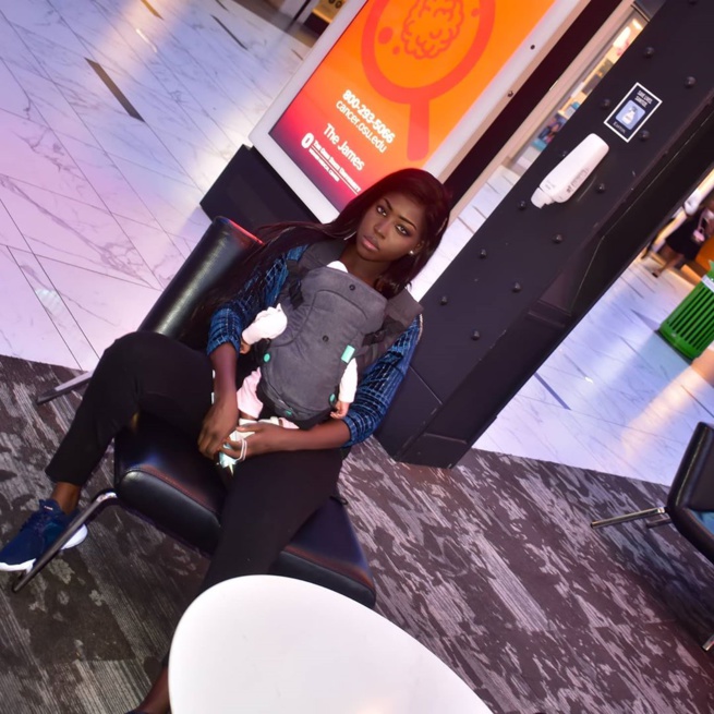 Oumou, l’actrice de Pod et Marichou se la coule douce aux États-Unis avec ses jumeaux
