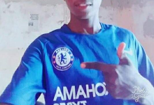 Kaffrine : Voici Abdourahmane Sy,l’élève qui a décroché son Bac avec la mention « très-bien » Kaffrine : Voici Abdourahmane Sy,l’élève qui a décroché son Bac avec la mention « très-bien »