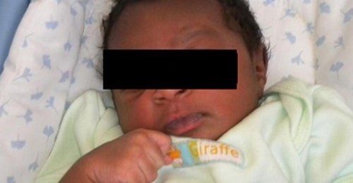 Abandon de bébé à Petersen : une adolescente de 15 ans arrêtée pour flagrant délit Abandon de bébé à Petersen : une adolescente de 15 ans arrêtée pour flagrant délit