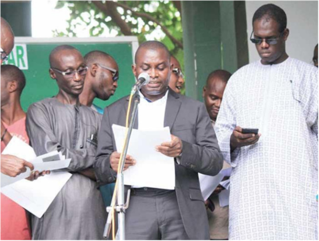 Radios communautaires / Publication des résultats du Bac: 20 000 FCfa versés aux bandes fm Radios communautaires / Publication des résultats du Bac: 20 000 FCfa versés aux bandes fm