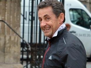 Nicolas Sarkozy : Jogging et séance photo, on s'aère loin du tumulte