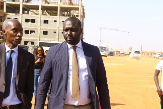 Visite du ministre de l'Urbanisme à Sédhiou: Du matériel de nettoiement et de désinfection remis aux autorités locales