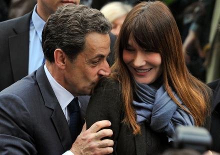 Carla Bruni : "Nicolas Sarkozy a dévoré le petit garçon qui était en moi"