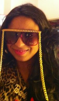 Sophie Saleh et ses lunettes Sophie Saleh et ses lunettes