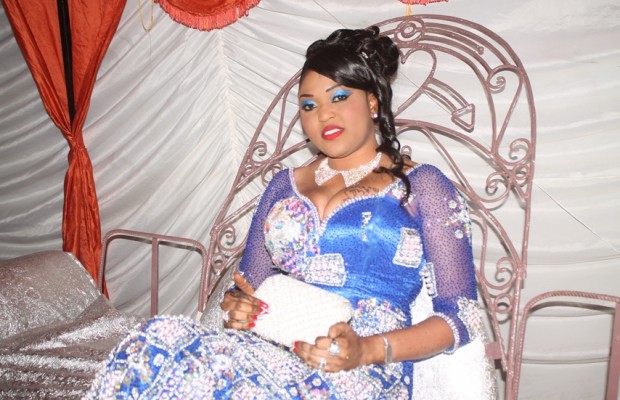 Carnet Rose: l’animatrice vedette de Zik Fm, Alima Ndione s’est mariée Carnet Rose: l’animatrice vedette de Zik Fm, Alima Ndione s’est mariée