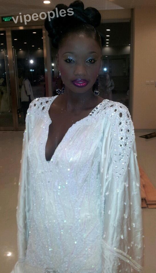 Yacine Bare en mode mariée le jour du défilé de thiané diagne Yacine Bare en mode mariée le jour du défilé de thiané diagne