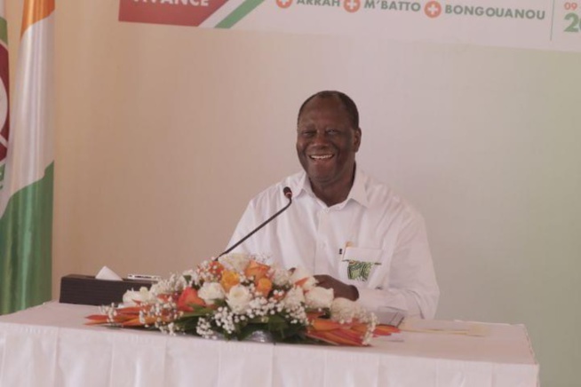 Présidentielle Côte d'Ivoire - Candidature validée, Alassane Ouattara donne aux jeunes la recette du "bon ivoirien" Présidentielle Côte d'Ivoire - Candidature validée, Alassane Ouattara donne aux jeunes la recette du "bon ivoirien"