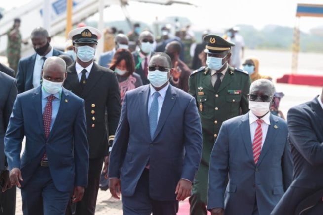 Accra: Arrivée de Macky Sall pour la réunion spéciale de la Cedeao