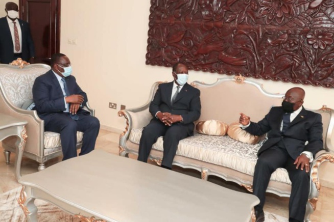 Accra: Arrivée de Macky Sall pour la réunion spéciale de la Cedeao
