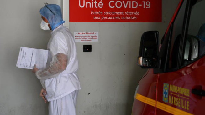 Covid-19: saturés à cause de l'épidémie, les hôpitaux publics de Marseille recrutent en urgence