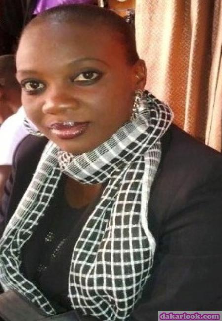 Le député Sira Ndiaye passe son temps sur Facebook à L'Assemblée nationale
