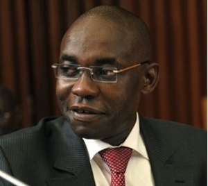 Samuel Sarr à la Section de Recherches de la Gendarmerie : Un financier balèze qui disait peser 18 milliards avant... 2003 Samuel Sarr à la Section de Recherches de la Gendarmerie : Un financier balèze qui disait peser 18 milliards avant... 2003
