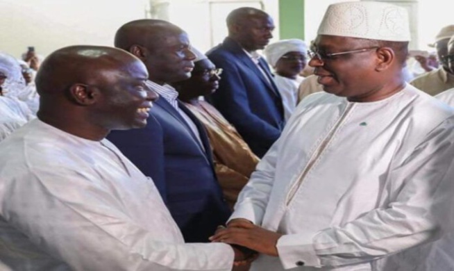 Présidentielle 2024: Macky manœuvre, Idrissa Seck consulte