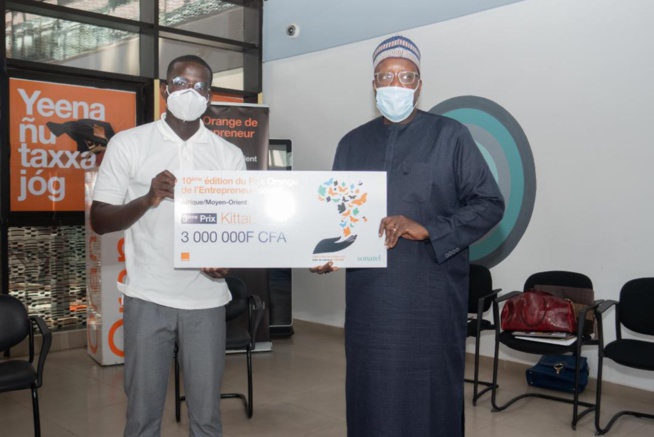 10ème édition du Prix Orange de l’Entrepreneur Social en Afrique et au Moyen-Orient (POESAM) : ElleSolaire, Inclusionjob et Kittab sont les lauréats 2020 au Sénégal 10ème édition du Prix Orange de l’Entrepreneur Social en Afrique et au Moyen-Orient (POESAM) : ElleSolaire, Inclusionjob et Kittab sont les lauréats 2020 au Sénégal