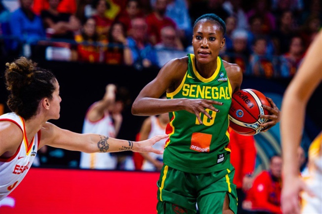 Fiba Afrique: Astou Traoré et Mame Marie Sy parmi les 12 joueuses les plus marquantes de la décennie Fiba Afrique: Astou Traoré et Mame Marie Sy parmi les 12 joueuses les plus marquantes de la décennie