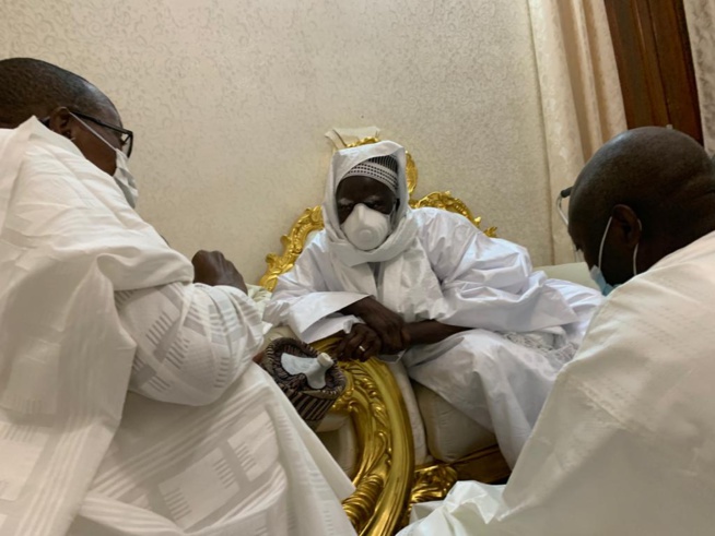 Le Président Abdoul Mbaye Actuellement à Touba Le Président Abdoul Mbaye Actuellement à Touba