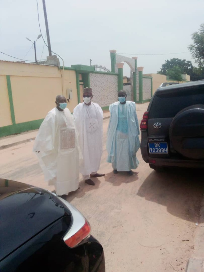 Le Président Abdoul Mbaye Actuellement à Touba Le Président Abdoul Mbaye Actuellement à Touba