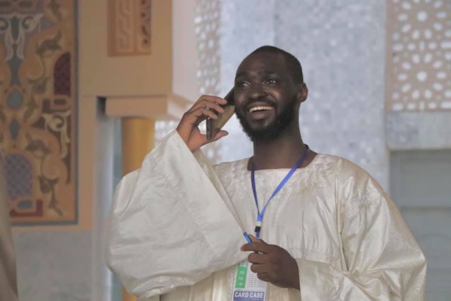 Les images de la cérémonie de dédicace du livre, Vie et Œuvre d'un bâtisseur des âmes de Serigne Souhayoubou Kébé dédié à Serigne Saliou Mbacké