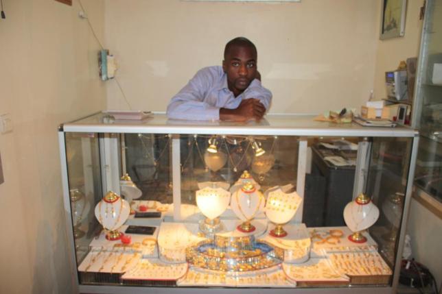L'admin de page Senegal ouvre une nouvelle boutique de bijoux! L'admin de page Senegal ouvre une nouvelle boutique de bijoux!