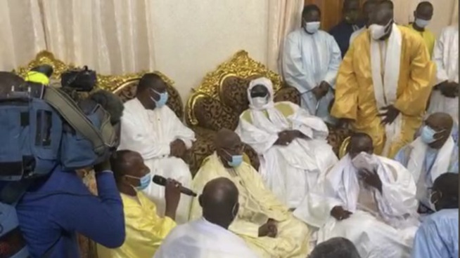 Touba : Les images de l’arrivée du président Macky Sall dans la ville sainte.