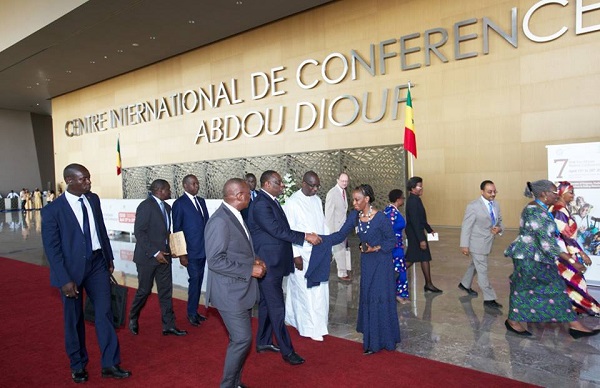 Conseil présidentiel sur la relance de l’économie ce mardi: Macky Sall lance officiellement le PAP 2 et cherche 14 712 milliards FCfa Conseil présidentiel sur la relance de l’économie ce mardi: Macky Sall lance officiellement le PAP 2 et cherche 14 712 milliards FCfa