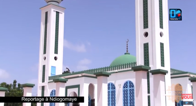 NJOGOMAY / Serigne Cheikh Bara Lahad Mbacké érige une mosquée d'une rare architecture en moins de 5 ans. NJOGOMAY / Serigne Cheikh Bara Lahad Mbacké érige une mosquée d'une rare architecture en moins de 5 ans.