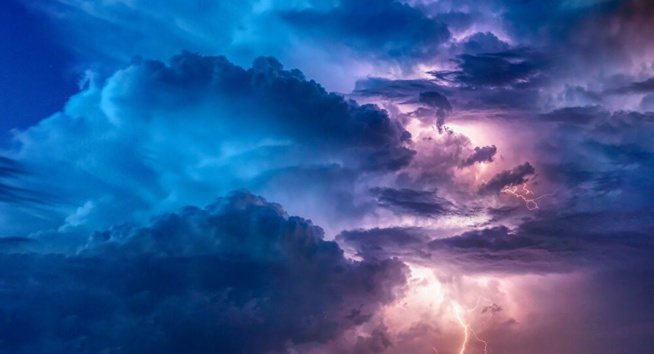 Des inondations «historiques» dans les Alpes-Maritimes au passage de la tempête Alex – vidéos Des inondations «historiques» dans les Alpes-Maritimes au passage de la tempête Alex – vidéos