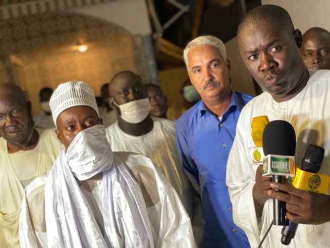 MAGAL 2020 / Cheikh Bass Abdou Khadre réceptionne les chameaux convoyés par la Mauritanie.
