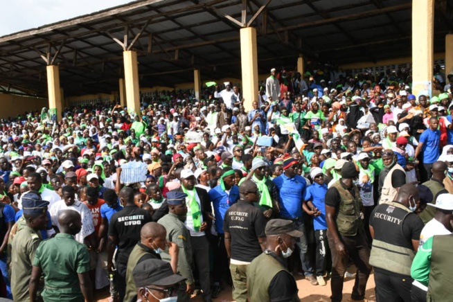 Présidentielle en Guinée:Cellou est à Macenta : c’est tout simplement fou Présidentielle en Guinée:Cellou est à Macenta : c’est tout simplement fou