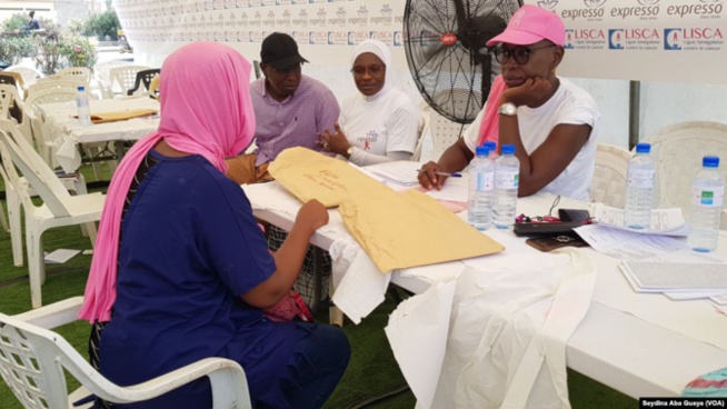 Cancer/ Initiative « Octobre Rose »: Le Chef de l’Etat demande son déploiement national Cancer/ Initiative « Octobre Rose »: Le Chef de l’Etat demande son déploiement national