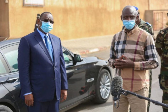Quand le gouvernement sous estime l’intelligence de Sonko , il finit par voir le beau frère et le « griot » de l’APR mordre la poussière