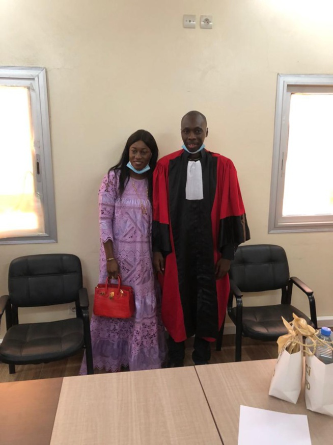 Mamadou Kandji de la CCR décroche son doctorat en Économie avec la mention très honorable Mamadou Kandji de la CCR décroche son doctorat en Économie avec la mention très honorable