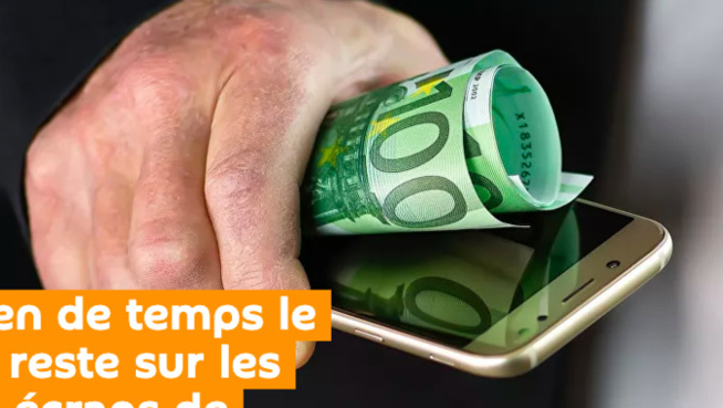 Voici combien de temps le coronavirus reste sur les billets et les écrans de smartphone