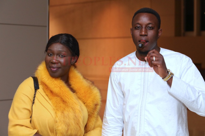 Les premiéres images de Las Vegas fashion, Mo Gate pour accueillir l'artiste Ndiollé Tall et le photographe Gomis à l'aéroport.