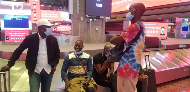 Mo Gate Avec Ses Invites à Las Vegas Mo Gate Avec Ses Invites à Las Vegas