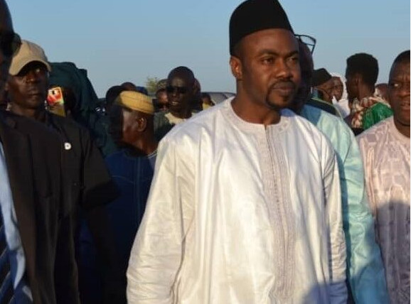 Pour la radiation du député Aliou Dembourou Sow : Moustapha Niass saisi par Frapp /France Dégage Pour la radiation du député Aliou Dembourou Sow : Moustapha Niass saisi par Frapp /France Dégage