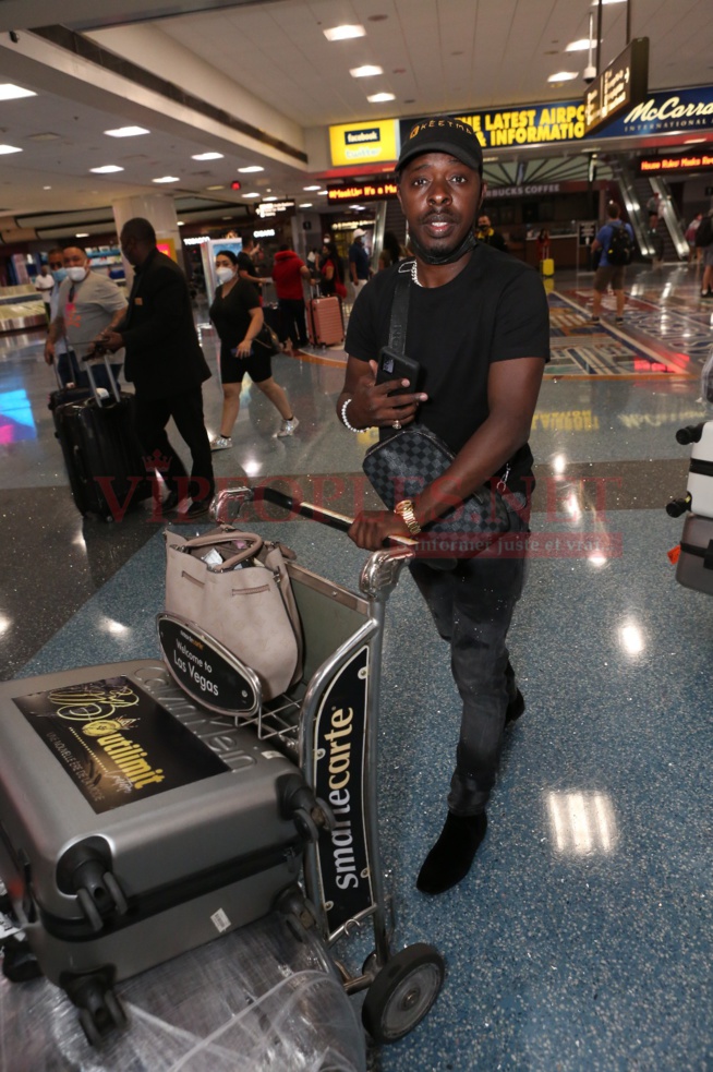 En images depuis l'aeroport de Las Vegas, l'arrivés des guest de Mo Gate pour au Las Vegas Fashion week