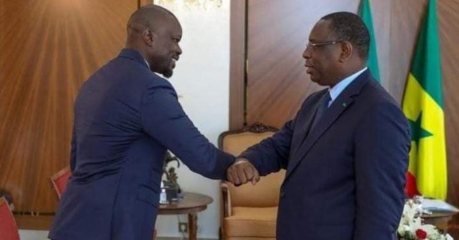 Macky a “fait” Sonko, ses partisans vont le “parfaire” Macky a “fait” Sonko, ses partisans vont le “parfaire”
