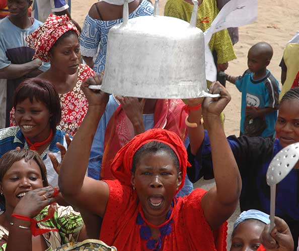 Insécurité alimentaire: 130 millions de personnes menacées de famine, 690 millions déjà sans nourriture